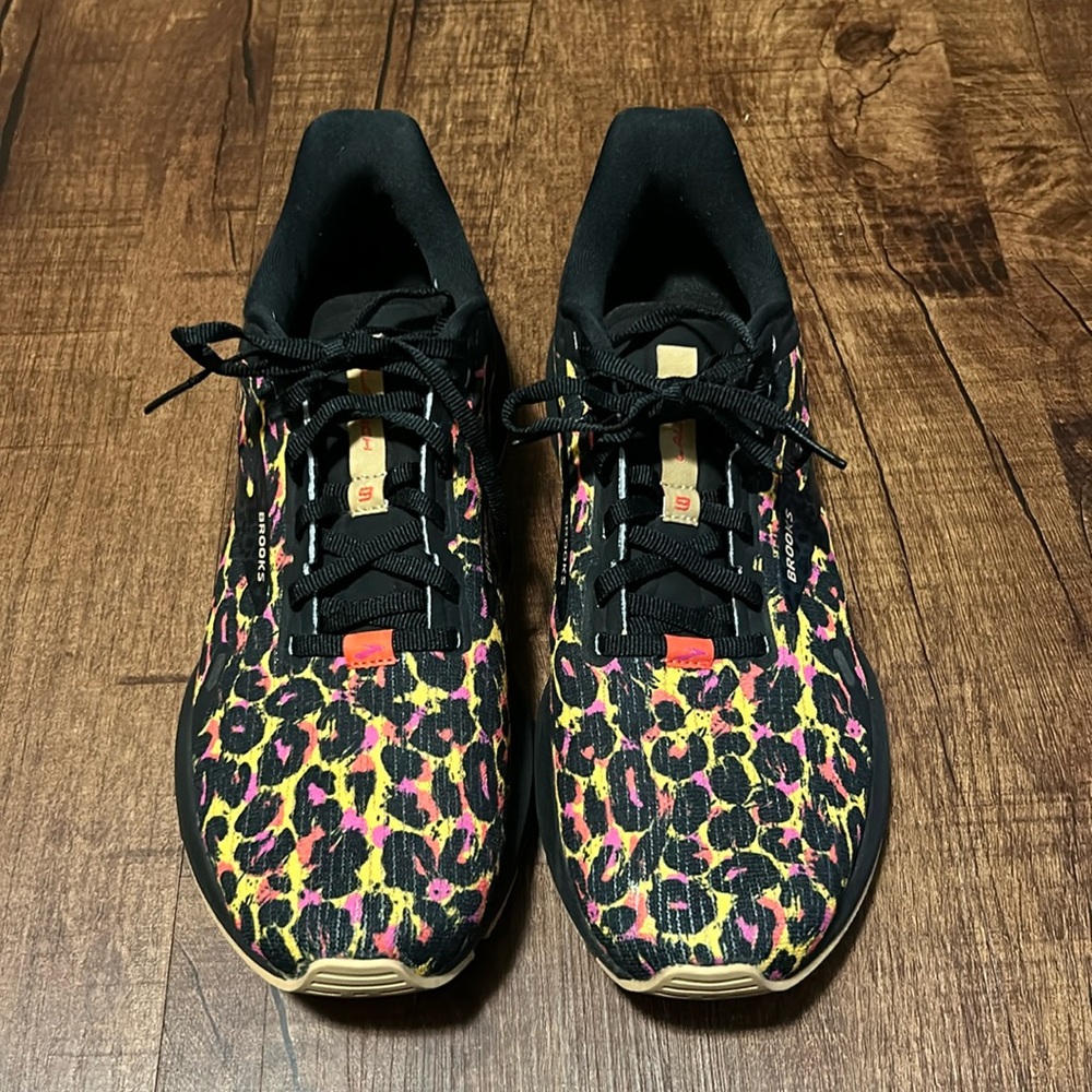 Brooks Launch Run Wild